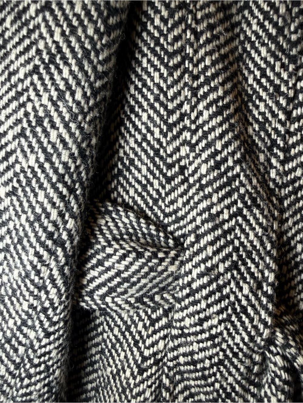 Jones NY Tweed Peacoat 14 Black White Herringbone Belted WoolBlend Coat Academia - Picture 6 of 16